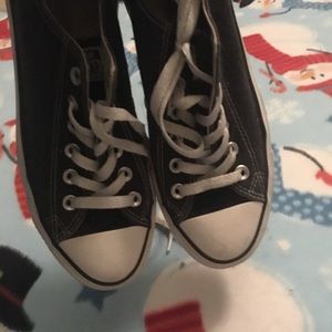 Black Converse